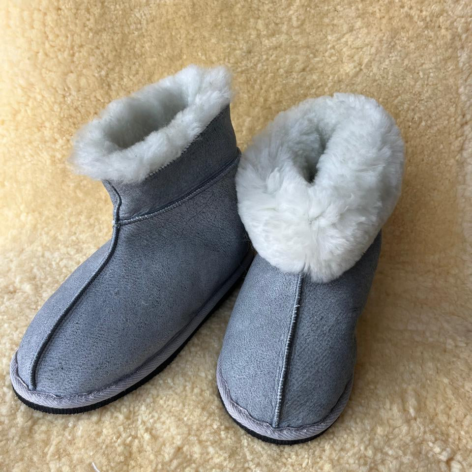 Oskava Sheepskin Slip Ons - No Top Binding